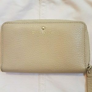 Kate Spade tan wallet